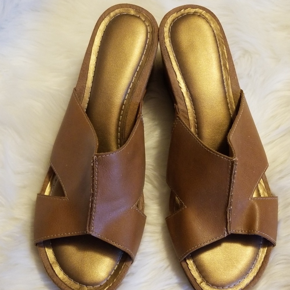 Size 12 Tan Comfort Plus Wedge Sandals